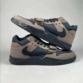  Black and brown sneakers-2337